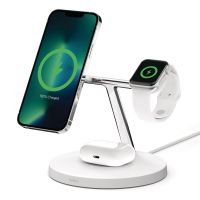 Belkin MagSafe 3-in-1-Ladegerät iPhone 12/13 Serie"," weiß